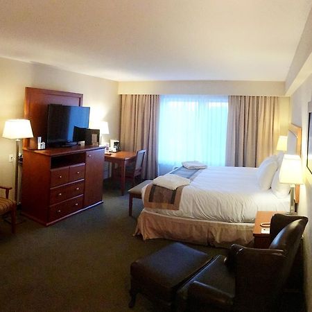 St. Albert Inn & Suites Saint Albert Ngoại thất bức ảnh