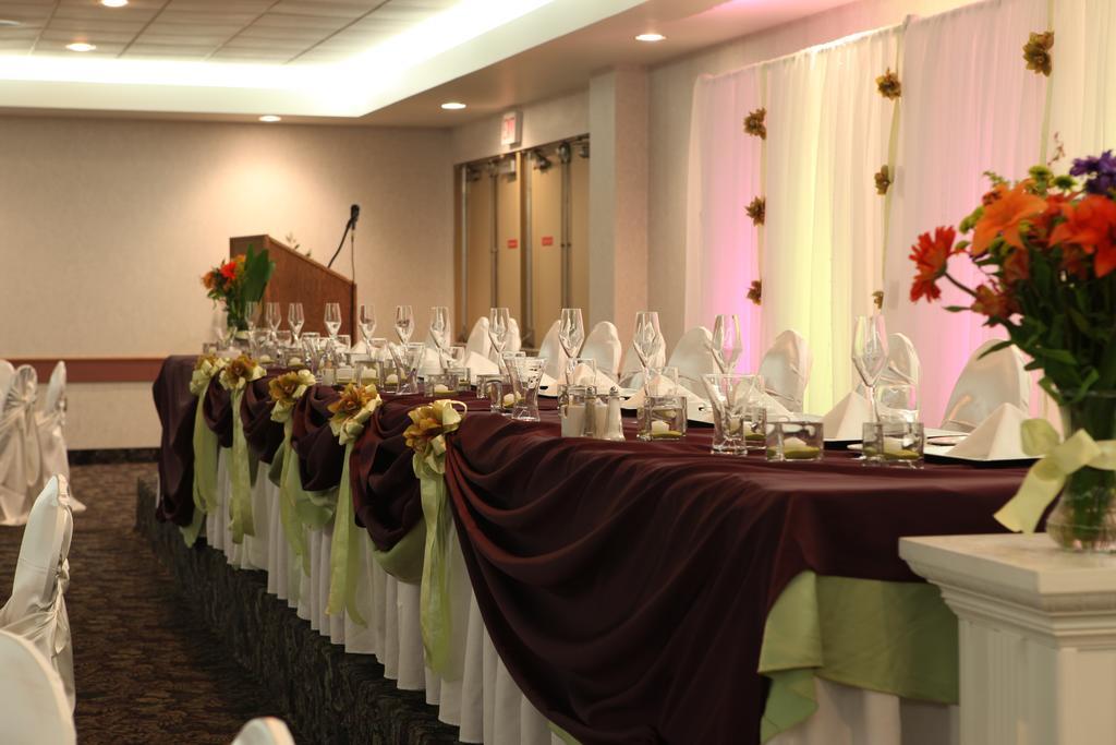 St. Albert Inn & Suites Saint Albert Ngoại thất bức ảnh
