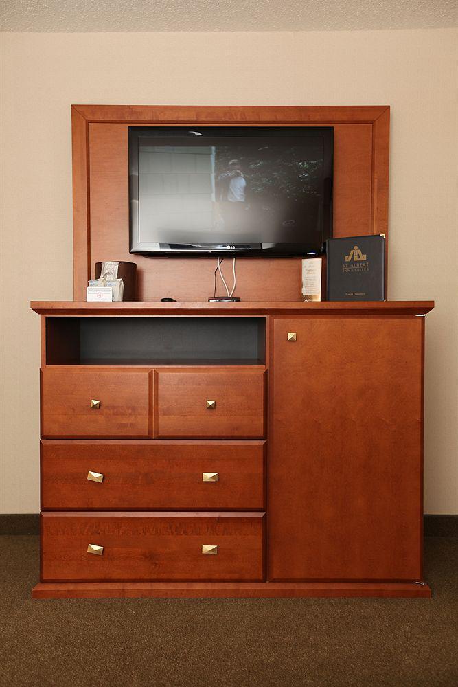 St. Albert Inn & Suites Saint Albert Ngoại thất bức ảnh